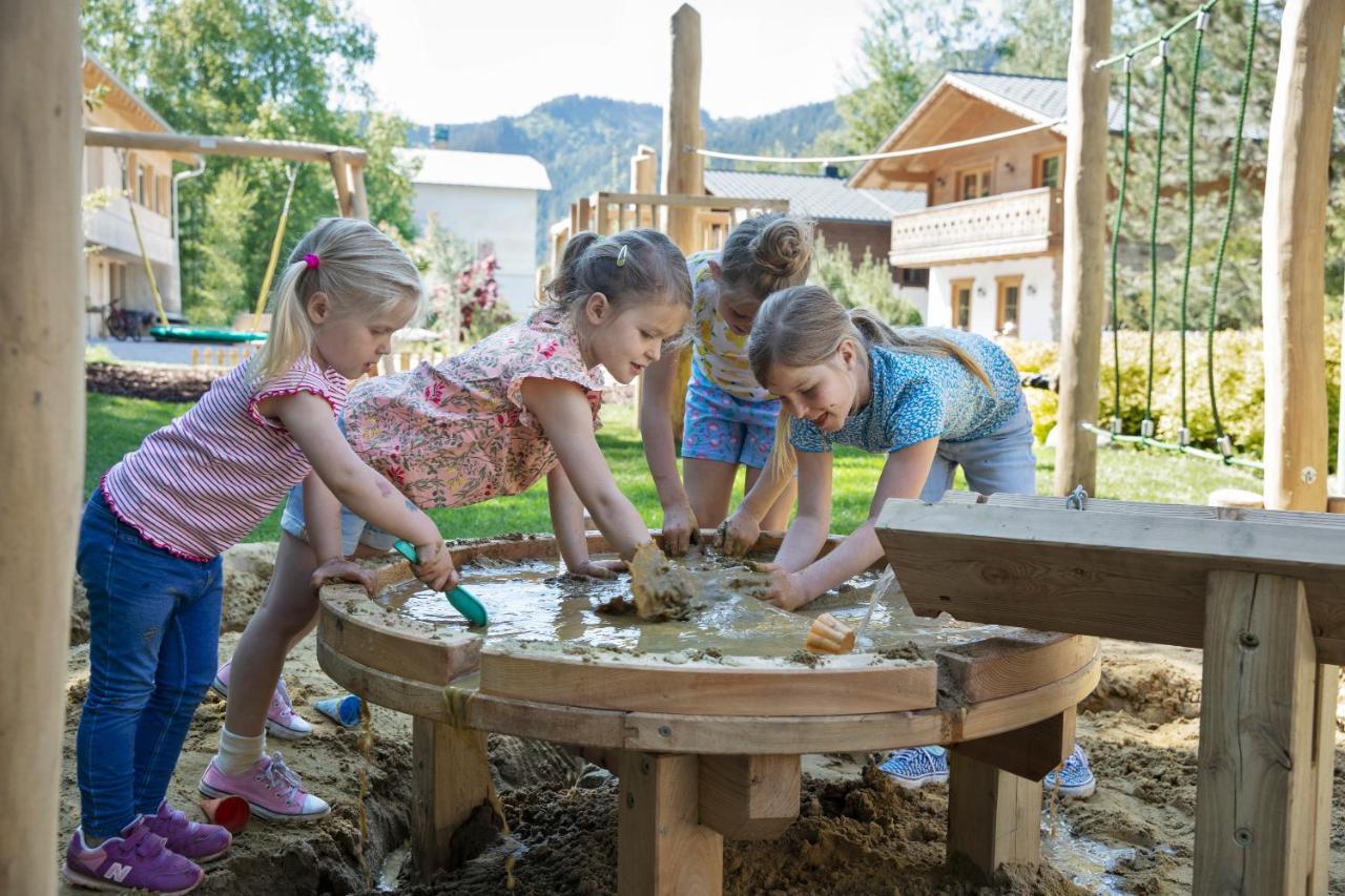 Das Dorf In Der Stadt Schladming Eksteriør bilde